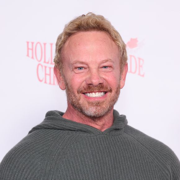 Parade annuelle de Noël d'Hollywood avec le grand maréchal Luke Wilson pour soutenir les jouets des Marines pour les Tots, qui s'est tenue sur Hollywood Boulevard. Photo par Backgrid USA / Bestimage