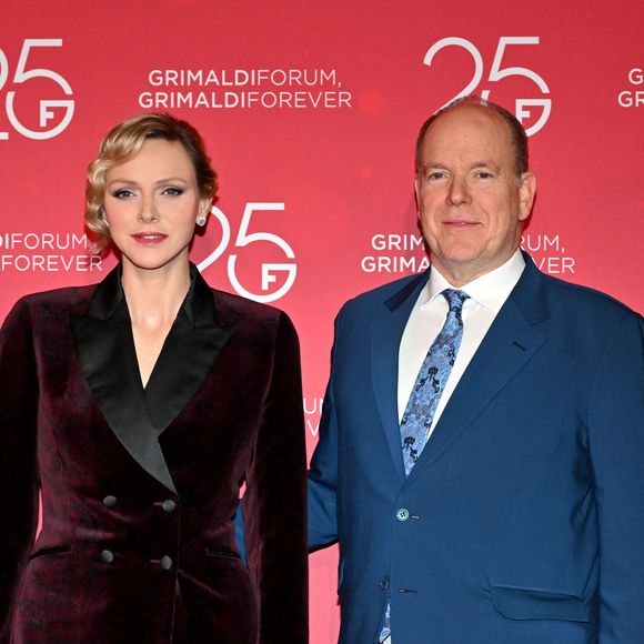 Le prince Albert II de Monaco et la princesse Charlene ont célébré les 25 ans du Grimaldi Forum et inauguré l'extension de l'espace d'exposition accompagné par M. Pierre André Chiappori représentant le ministre d'Etat de la Principauté, M. Henri Fissore, le président du Grimaldi, et de Mme Sylvie Biancheri, la directrice générale, à Monaco le 16 janvier 2025. © Bruno Bebert/Bestimage