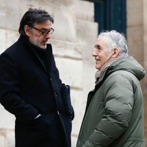 Yvan Attal, guest - Arrivées aux obsèques de Niels Arestrup à l'Église Saint-Roch à Paris. Le 10 décembre 2024
© Christophe Clovis / Bestimage