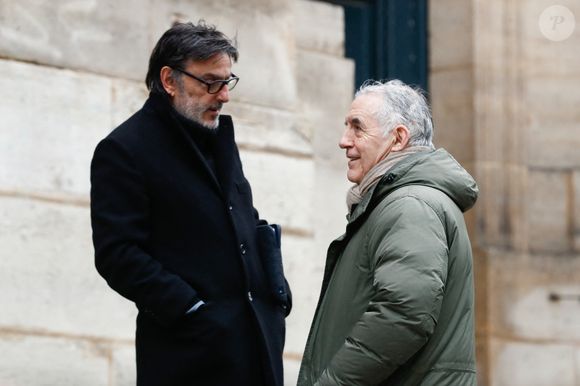 Yvan Attal, guest - Arrivées aux obsèques de Niels Arestrup à l'Église Saint-Roch à Paris. Le 10 décembre 2024
© Christophe Clovis / Bestimage