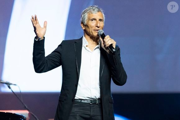 Et chacun soutient l'autre dans ses projets.

Nagui - Scène du Gala de la Fondation Recherche Alzheimer placée sous le signe de l’émotion et du partage avec un concert unique sur le thème "2 générations chantent pour la 3ème" à l’Olympia à Paris le 17 mars 2025. © Olivier Borde - Bertrand Rindoff/Bestimage