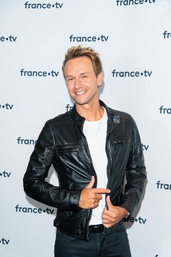 Cyril Féraud lors du photocall dans le cadre de la conférence de presse de France Télévisions au Pavillon Gabriel à Paris, France, le 24 août 2021. Pierre Perusseau/Bestimage