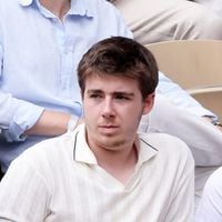 Patrick Bruel : Son fils Oscar, diplômé en neurosciences, rétablit la vérité sur cette boisson qu'on boit tous les jours