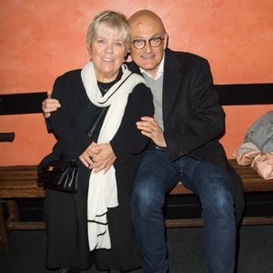 Mimie Mathy et son mari Benoist Gérard lors de la représentation du spectacle "Alex Lutz" à l'Olympia à Paris, le 8 février 2018.
© Guirec Coadic/Bestimage