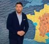 Avant la télévision, il a exercé comme météorologue au sein de l'Armée de l'air.

Capture TF1