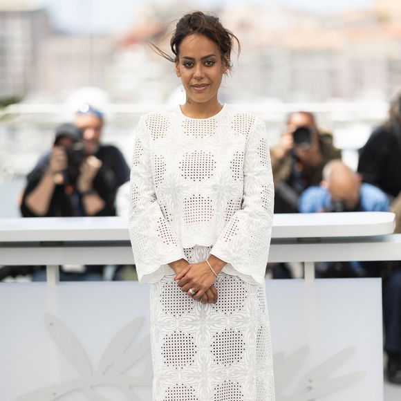 Amel Bent au photocall du film "Ma Frère" lors du 78ème Festival International du Film de Cannes, au Palais des Festivals à Cannes, France, le 22 mai 2025. © Jacovides-Moreau/Bestimage