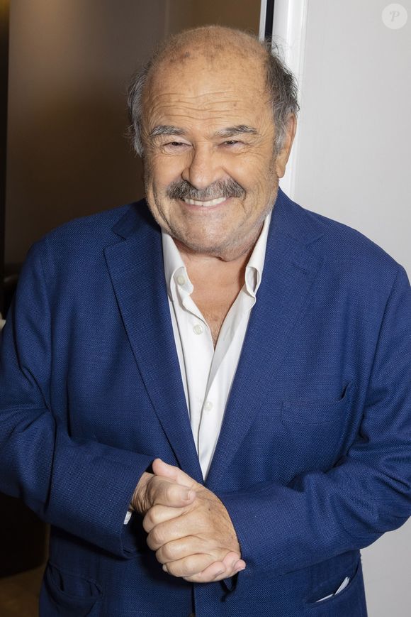 Exclusif - Jean Benguigui  - Backstage de l'enregistrement de l'émission "Les Grosses Têtes Prime", présentée par L.Ruquier et diffusée le 2 octobre à 21h05 sur France 2. 
© Jack Tribeca / Bestimage