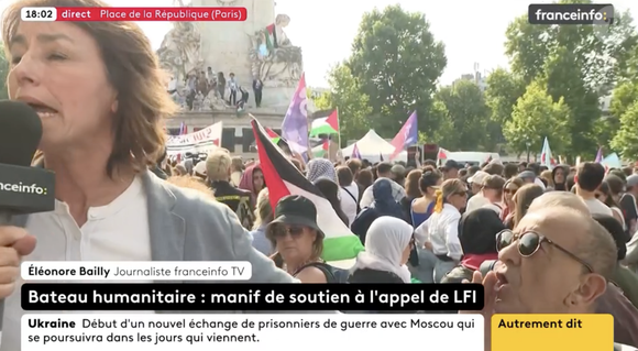 Une journaliste de franceinfo connaît une altercation avec un homme en direct à Paris.