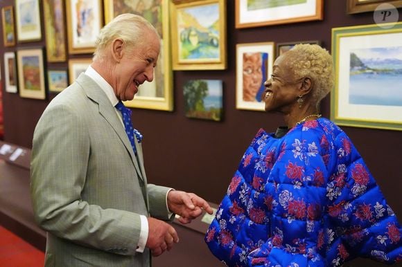 Le roi Charles III d'Angleterre et Camilla Parker Bowles, reine consort d'Angleterre, donnent une réception au palais de Buckingham à Londres, célébrant 40 ans d'artistes accompagnant les visites officielles à l'étranger, le 9 juillet 2025.