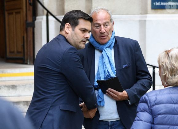 Matthieu Lartot lors de la cérémonie d'enterrement de Daniel Bilalian à l'église Saint-Pierre de Neuilly-sur-Seine, près de Paris, France, le 22 mai 2025. Photo by Firas Abdullah/ABACAPRESS.COM