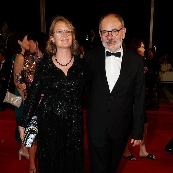 Anna Novion et son mari Jean-Pierre Darroussin - Montée des marches du film " Rapito (L'enlèvement) " lors du 76ème Festival International du Film de Cannes, au Palais des Festivals à Cannes. Le 23 mai 2023
© Jacovides-Moreau / Bestimage