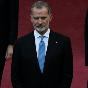 Le roi Felipe VI d'Espagne et la reine Letizia ont déposé une gerbe sur la tombe du soldat inconnu au Altare della Patria (Autel de La Patrie) avant une visite du Sénat à Rome le 11 décembre 2024.