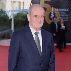 Et il a balayé les rumeurs de mauvaise ambiance.

Pierre Lescure - Arrivées à la projection du film "Megalopolis" lors de la 50ème édition du Festival du Cinéma américain à Deauville. Le 13 septembre 2024
© Denis Guignebourg / Bestimage