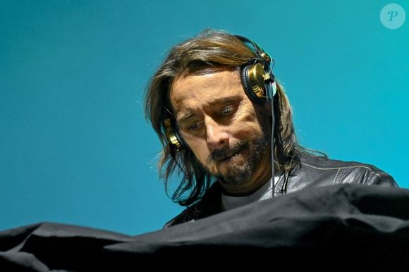 Photo : Bob Sinclar B2B Pedro Winter en concert lors du Fnac Live Paris ...