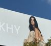 Khy a été lancée en 2023 par Kylie Jenner

Kylie Jenner a été vue comme mannequin pour Khy sur un nouveau panneau d'affichage à West Hollywood, en Californie. Backgrid USA / Bestimage