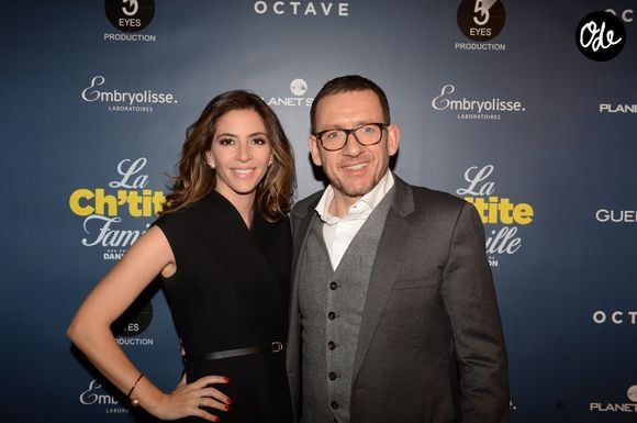 Dany Boon a en effet confié un rôle à sa fille Sarah, née le 27 février 2010 de son union avec Yaël Harris. 

Dany Boon et son ex femme Yaël - After-party du film "La Ch'tite Famille" à la discothèque Yoyo à Paris, France, le 14 février 2018. Evènement organisé par Five Eyes Production. © Rachid Bellak/Bestimage