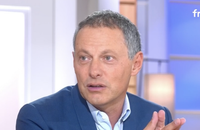 Marc-Olivier Fogiel invité de "C à vous" sur France 5