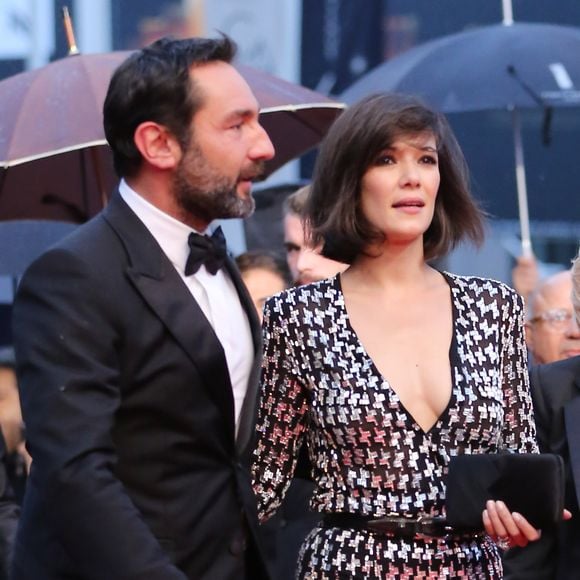 Mélanie Doutey, héroïne de la mini-série "L'Intruse", a été en couple avec Gilles Lellouche et ils ont eu une fille, Ava

Gilles Lellouche, Mélanie Doutey au Festival de Cannes
©JACOVIDES-BORDE-MOREAU / BESTIMAGE