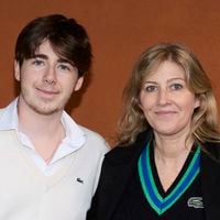Oscar, le fils de Patrick Bruel, a lancé une société prometteuse avec sa mère Amanda Sthers et son frère Léon