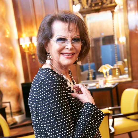 Claudia Cardinale manquera aux cinéphiles du monde entier...

Claudia Cardinale visite l'opéra de Vienne. Elle est à Vienne pour la première de "The Silent Moutain" (Action Press / Bestimage).