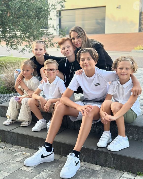Camille Santoro avec ses enfants. 
Instagram @madame.santoro