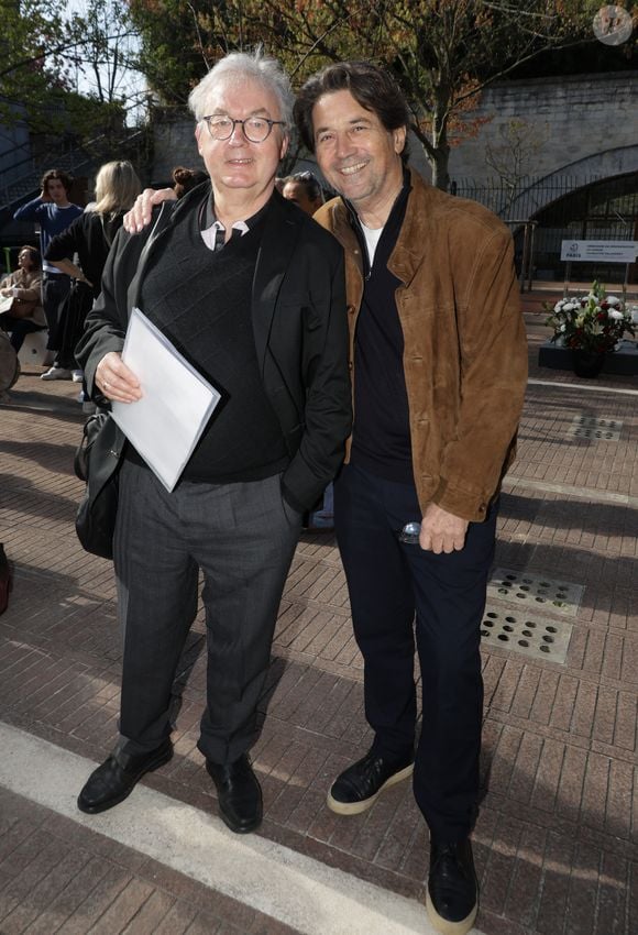 Sur place, Dominique Besnehard a retrouvé Bruno Madinier qui se fait rare depuis un moment.

Exclusif - Dominique Besnehard et Bruno Madinier lors de la cérémonie de dénomination d’un jardin en hommage à Charlotte Valandrey, au 17 rue Hector Malot dans le XIlème arrondissement de Paris, France, le 4 avril 2025. © Coadic Guirec/Bestimage