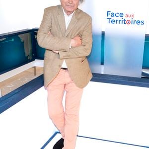 Exclusif - Franz-Olivier Giesbert - C.Viguier reçoit Franz-Olivier Giesbert dans son émission "Face aux territoires" sur TV5 Monde le 27 avril 2023.

© Pierre Perusseau / Bestimage