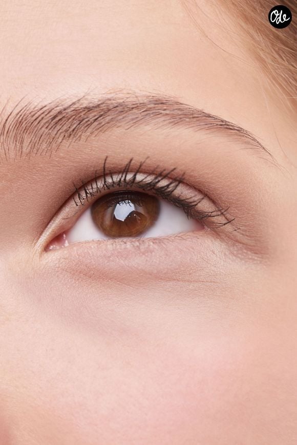 Une sélection de cosmétiques ciblés permet de corriger les imperfections sans durcir les traits.