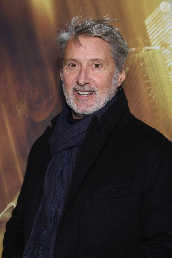 Antoine de Caunes - Avant-première du film "Le choix" de G.Bourdos au cinéma UGC Danton à Paris le 12 Novembre 2024. © Denis Guignebourg/BestImage