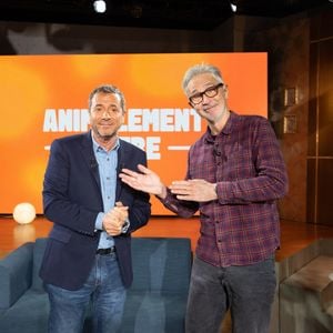 Thierry Lhermitte a notamment été invité à venir parler de sa passion pour les boules de poils, lui qui est d'ailleurs spécialiste dans un domaine particulier.

Bernard Montiel, Thierry Lhermitte sur plateau de l'émission "Animalement Vôtre" présentée par Bernard Montiel et diffusée le 22 mars 2026 sur France 3, à Paris, France, le 13 janvier 2026. © Julien Sarkissian/Bestimage