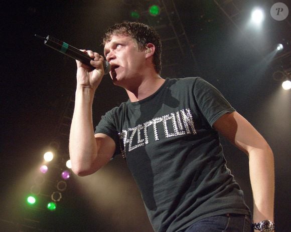Brad Arnold, le chanteur et membre fondateur du groupe de rock 3 Doors Down, est mort à 47 ans Backgrid USA / Bestimage