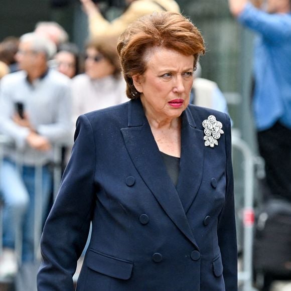 Roselyne Bachelot lors des funérailles de B. Chirac à la basilique Sainte-Clotilde à Paris (7e) le 12 juin 2026. L’ancienne première dame de France est décédée le 5 juin 2026 à l’âge de 93 ans. 
© Jacovides / Liewig / Bestimage