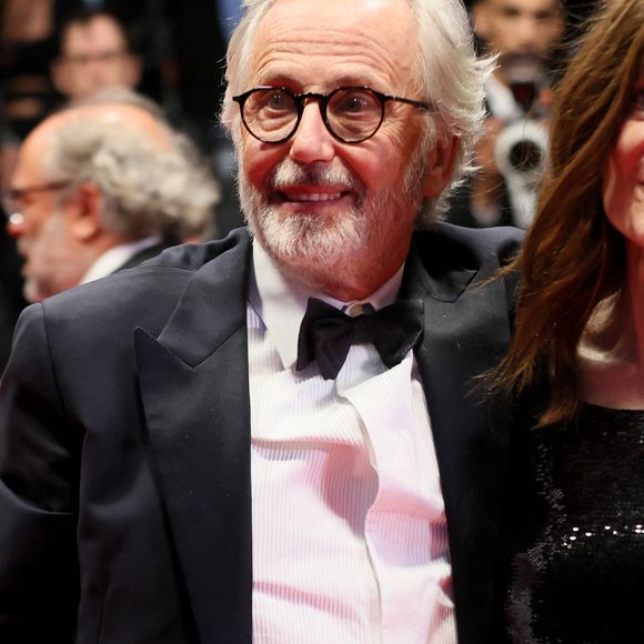 Fabrice Luchini - Descente des marches du film « Marcello Mio » lors du 77ème Festival International du Film de Cannes, au Palais des Festivals à Cannes. Le 21 mai 2024
© Christophe Clovis / Bestimage