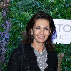 Adeline Blondieau - Soirée de lancement des produits Phyto Specific de la marque Phyto à la Pause Parisienne à Paris suivie d'un showcase de G. Dourdan, le 19 novembre 2019. © Pierre Perusseau/Bestimage