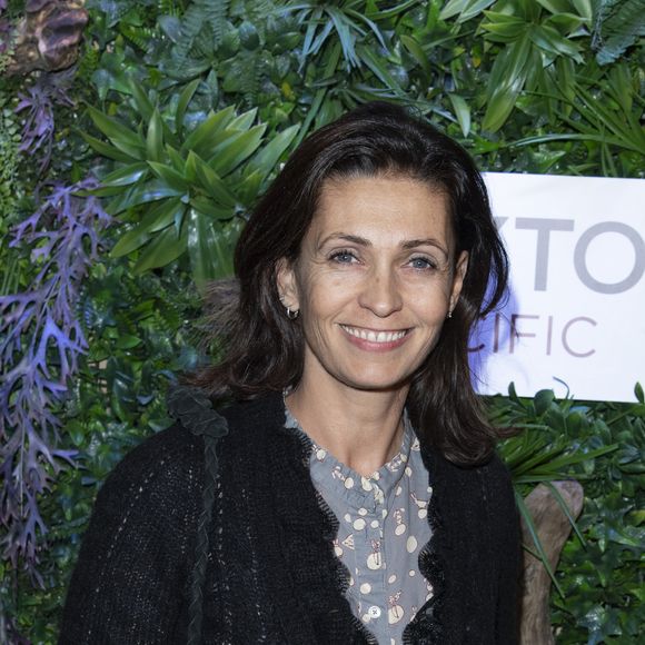 Adeline Blondieau - Soirée de lancement des produits Phyto Specific de la marque Phyto à la Pause Parisienne à Paris suivie d'un showcase de G. Dourdan, le 19 novembre 2019. © Pierre Perusseau/Bestimage