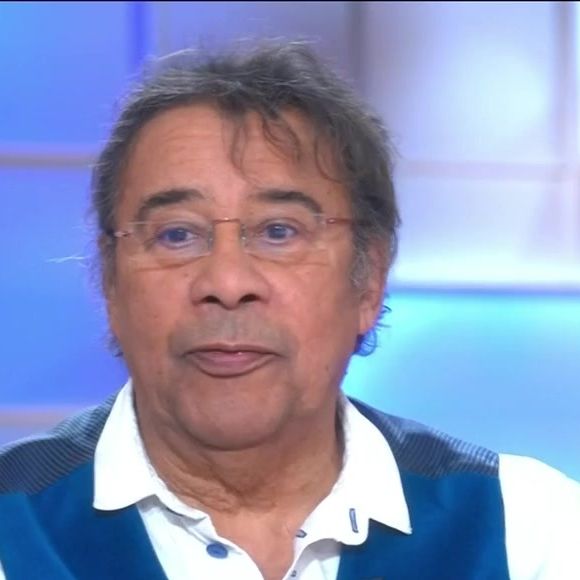 Laurent Voulzy était invité dans "C à vous" pour présenter 21 souvenirs, son album best-of regroupant 21 de ses titres emblématiques.

Laurent Voulzy sur le plateau de "C à vous" sur France 5 le 11 décembre 2025

Capture d'écran France 5