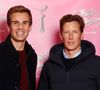 Jean-Baptiste Marteau est un homme heureux et amoureux

Exclusif - Jean-Baptiste Marteau et son compagnon Jean de Reynal - Photocall du spectacle "Dirty Dancing" au Dôme de Paris. © Christophe Clovis / Bestimage