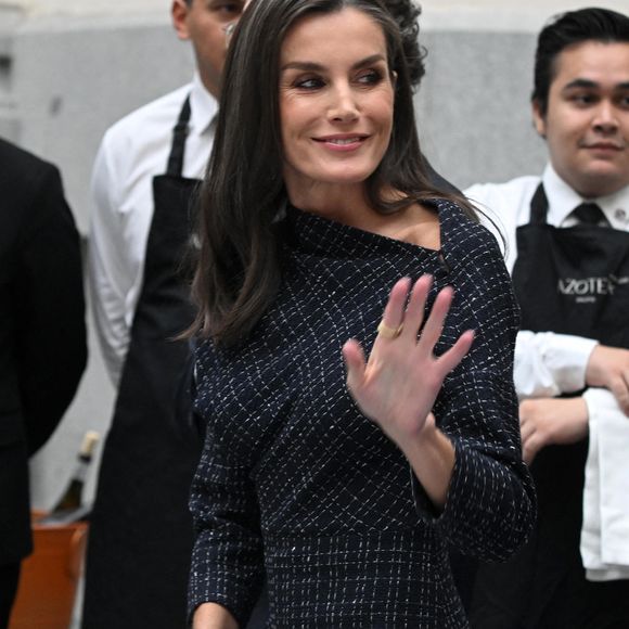 La reine Letizia d’Espagne préside la commémoration du 35ème anniversaire de "El Mundo" et la remise de la 22ème édition des Prix Internationaux du journal à Madrid, le 5 décembre2024. 
© José Oliva / EuropPress / Bestimage