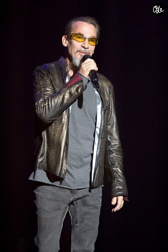 Le chanteur Florent Pagny sur scène lors d'un concert à Nice, le 21 octobre 2017.

Photo de  Syspeo.c/ANDBZ/ABACAPRESS.COM