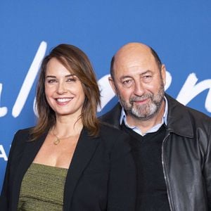 Julia Vignali et son mari Kad Merad - Avant-première du film "Finalement" de C. Lelouch qui fête son 87ème anniversaire au Grand Rex à Paris le 30 octobre 2024. © Pierre Perusseau/Bestimage