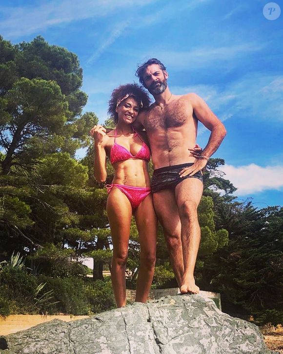 Aminata, l'épouse de Gil Alma, sublime en bikini, octobre 2019