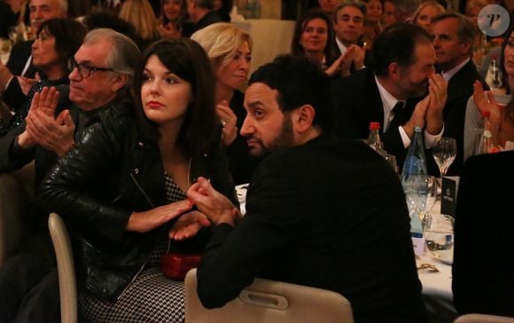 Son fils et sa fille sont issus de sa relation avec son ancienne compagne Emilie.


Exclusif - Cyril Hanouna et Emilie - Soirée annuelle de la FIDH (Fédération Internationale des Droits de l'homme) et 65eme anniversaire de la Déclaration universelle des Droits de l'Homme a l'Hôtel de Ville de Paris le 10 décembre 2013. © Denis Guignebourg / Bestimage