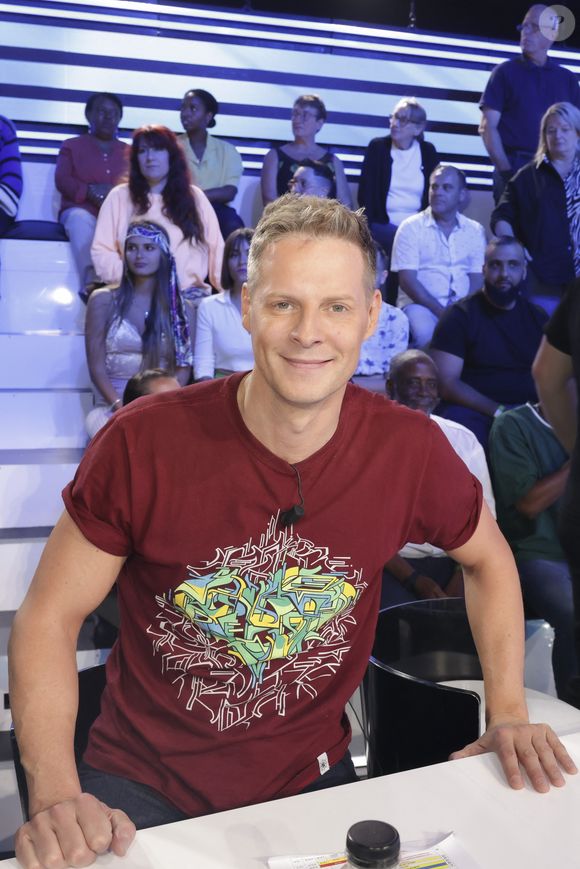 Exclusif - Matthieu Delormeau sur le plateau de l'émission "Touche Pas à Mon Poste (TPMP)", présentée par C.Hanouna et diffusée en direct sur C8 le 22 septembre
© Jack Tribeca / Bestimage