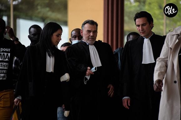 Frank Berton, 64 ans, est bien connu du grand public, notamment pour être l'un des pénalistes les plus réputés de France.

Frank Berton (avocat) assiste au procès de son frère Bagui Traoré au Tribunal Judiciaire de Pontoise, France, le 9 juillet 2021. © Federico Pestellini/Panoramic/bestimage