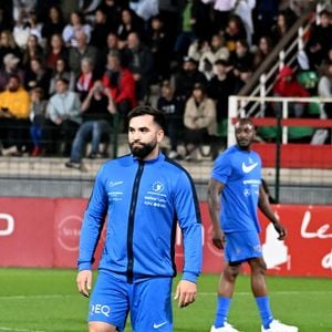 Kendji Girac durant la première édition du « match des légendes » opposant l'équipe des Légendes, les anciens de Cannes, à l'équipe des Etoiles avec pour capitaine Didier Deschamps, au stade Pierre de Coubertin à Cannes, le 30 octobre 2025. © Bruno Bebert / Dominique Jacovides / Bestimage