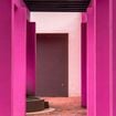 La climatisation n’est pas le seul moyen de lutter contre la chaleur : un architecte mexicain utilise une méthode ultra-insolite et efficace pour rafraîchir les maisons !