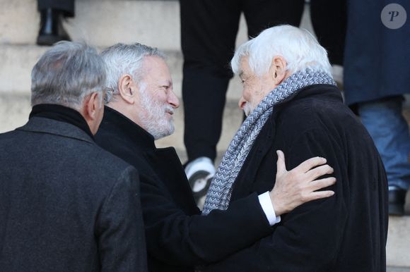 Francis Huster, Jacques Weber - Obsèques de Nathalie Baye en l'église Saint-Sulpice à Paris le 23 avril 2026. © Dominique Jacovides - Coadic Guirec / Bestimage