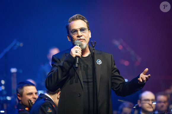 Il a sorti un nouvel album, "Grandeur nature" en septembre dernier, et se prépare pour sa tournée. 

Le chanteur Florent Pagny se produit lors d'un concert de charité, Sentinelles D'Un Soir, organisé par le Gouverneur Militaire de Paris au profit des Bleuets de France, des soldats blessés et des victimes du terrorisme à la Salle Pleyel à Paris, France, le 30 mai 2024. Photo par David Boyer/ABACAPRESS.COM