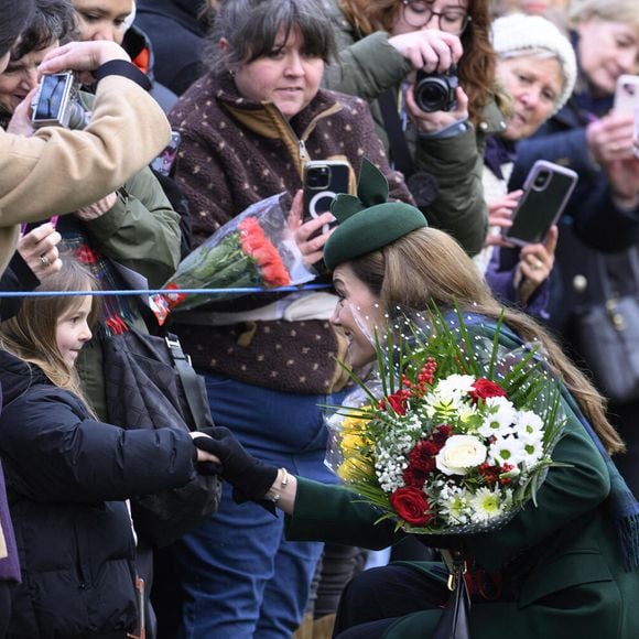 "Elle a pris le temps d'écouter et de parler à tous ceux qui étaient venus la voir", a-t-il notamment écrit

Catherine (Kate) Middleton, princesse de Galles - La famille royale britannique se rend à la messe de Noël à Sandringham le 25 décembre 2024. - La famille royale britannique se rend à la messe de Noël à Sandringham le 25 décembre 2024.
