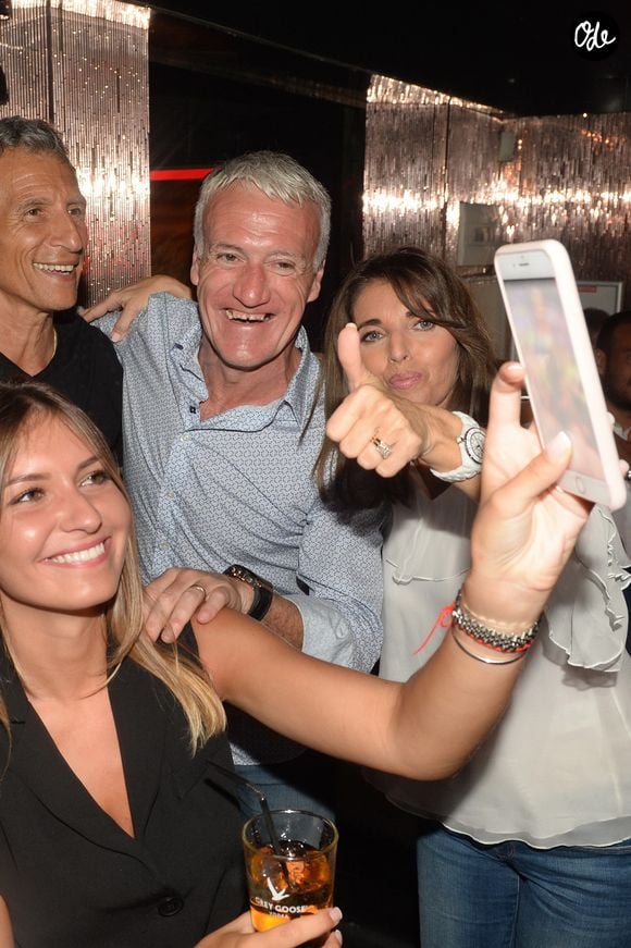 Didier Deschamps fête sa victoire avec sa femme Claude, Nagui et sa femme Mélanie Page et des amis à la Gioia et au VIP Room à Saint-Tropez, le 21 juillet 2018. © Rachid Bellak/Bestimage